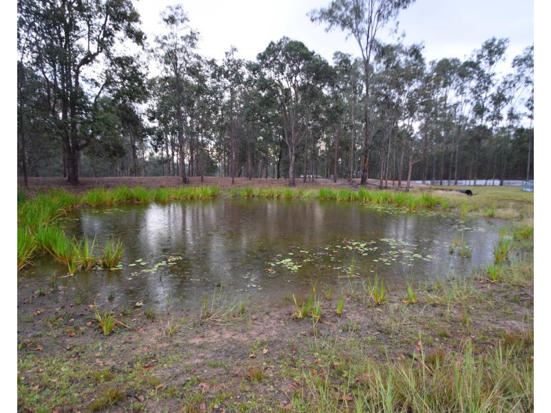 106 Dunlop Road, Esk QLD 4312