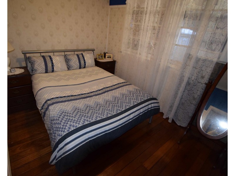 106 Dunlop Road, Esk QLD 4312