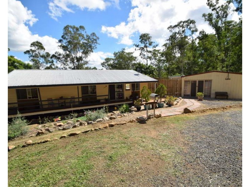 1 East Street, Esk QLD 4312