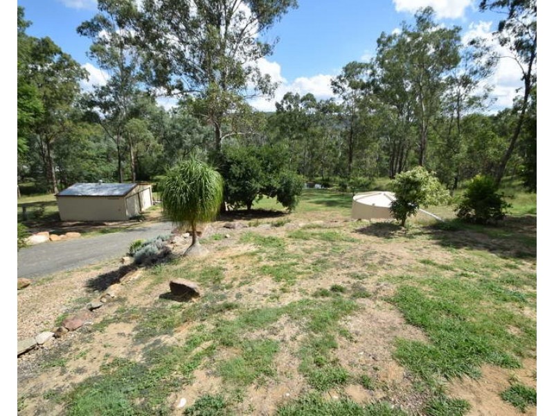 1 East Street, Esk QLD 4312