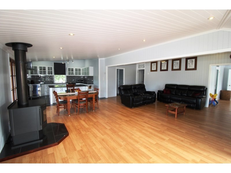 82 Eskdale Road, Toogoolawah QLD 4313