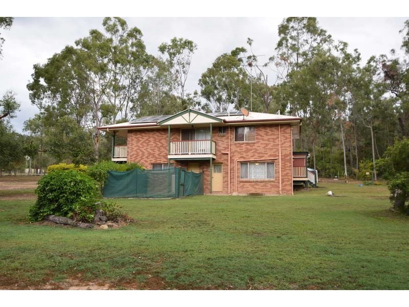 148 Pine Crescent, Esk QLD 4312