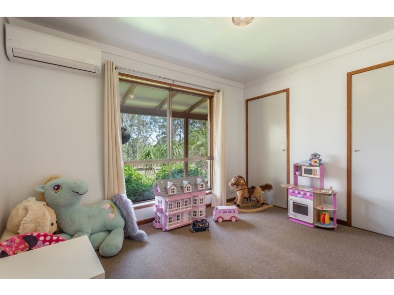 274 Willaura Drive, Mount Hallen QLD 4312