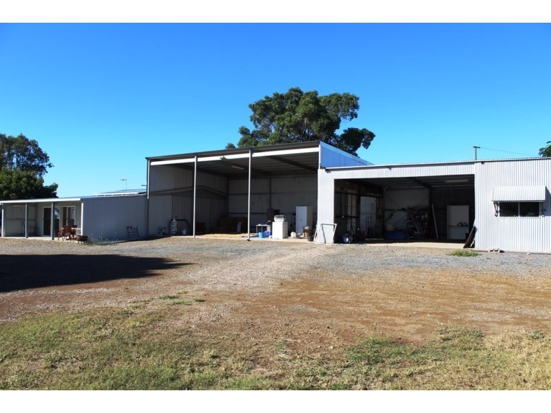 261 Hamiltons Lane, Mount Beppo QLD 4313