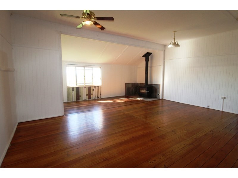 261 Hamiltons Lane, Mount Beppo QLD 4313