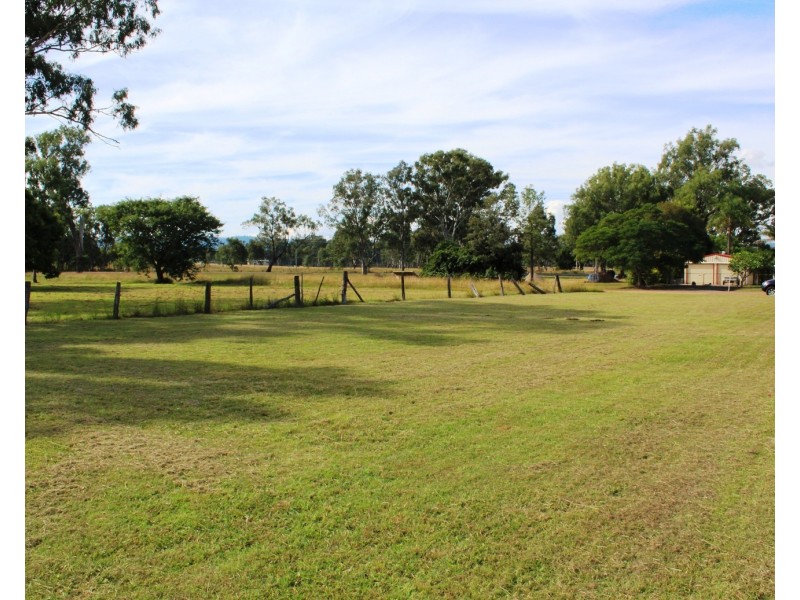 15 Peile Street, Toogoolawah QLD 4313