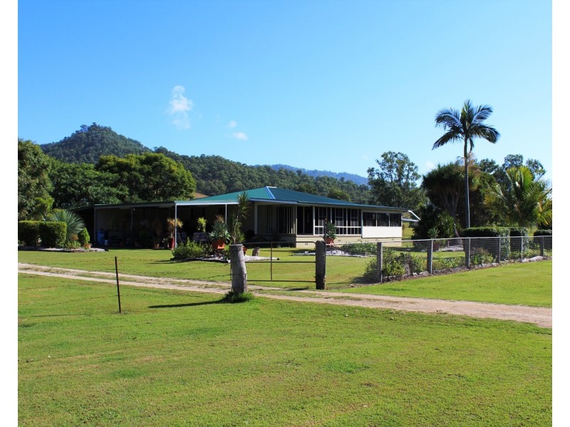 482 Littles Road, Toogoolawah QLD 4313