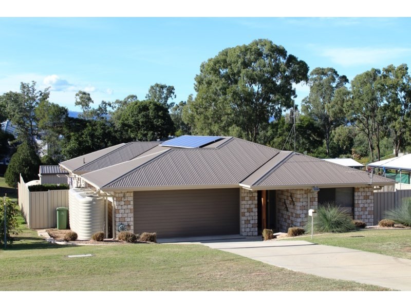 91 Fulham Street, Toogoolawah QLD 4313