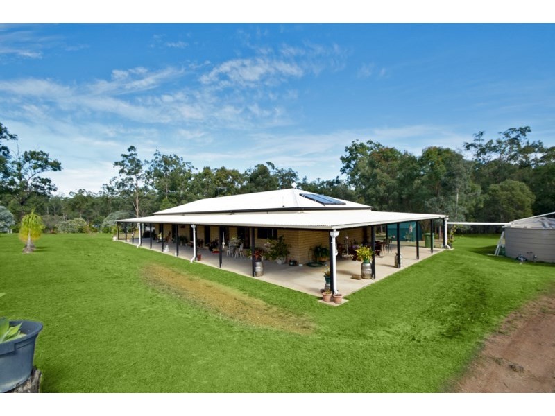 56 Buckingham Court, Mount Hallen QLD 4312