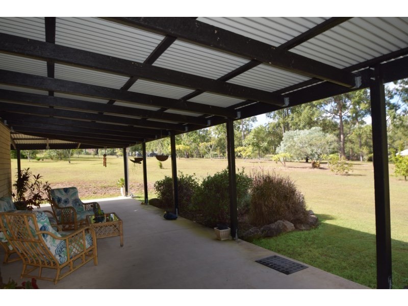 56 Buckingham Court, Mount Hallen QLD 4312