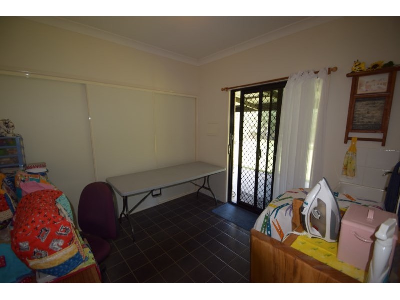 56 Buckingham Court, Mount Hallen QLD 4312