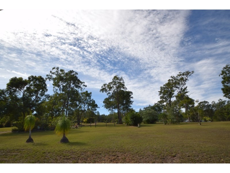 56 Buckingham Court, Mount Hallen QLD 4312