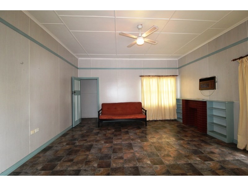 56 Fulham Street, Toogoolawah QLD 4313