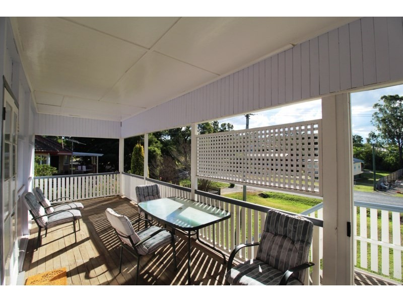 70 Dingyarra Street, Toogoolawah QLD 4313