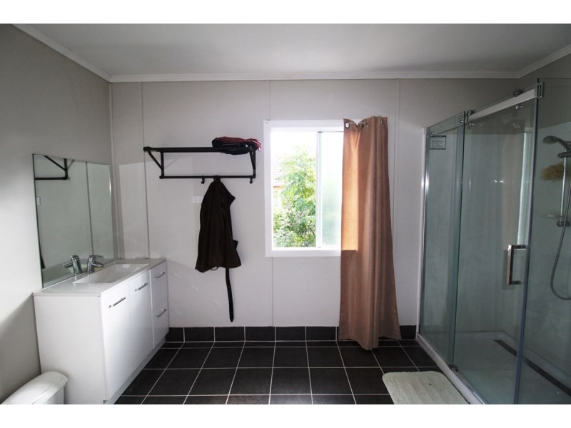 70 Dingyarra Street, Toogoolawah QLD 4313