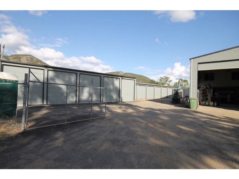 233-235 Ipswich Street, Esk QLD 4312