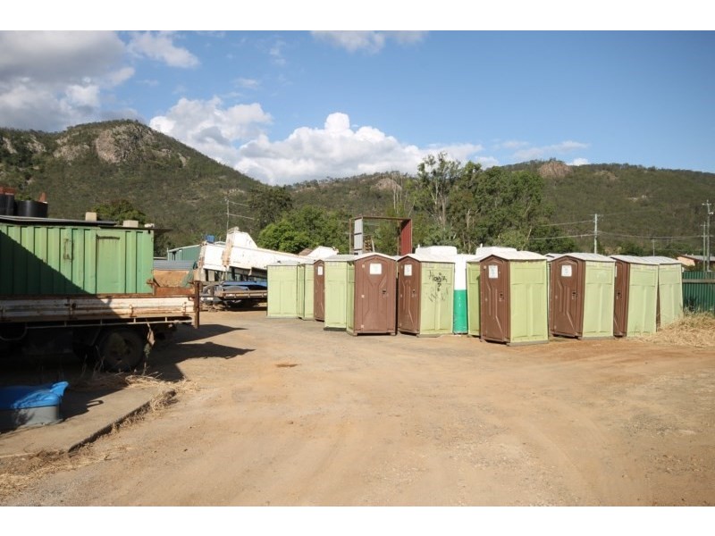 233-235 Ipswich Street, Esk QLD 4312