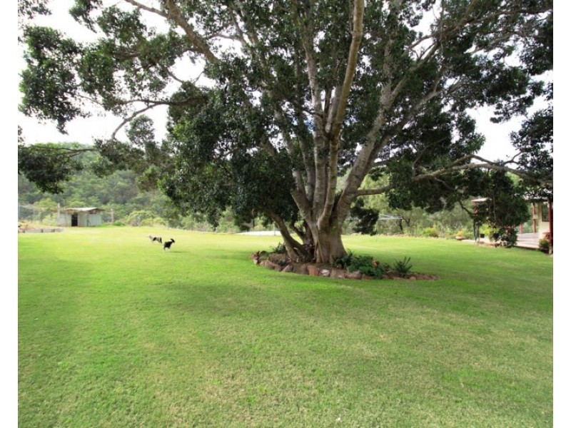 8980 D’Aguilar Highway, Moore QLD 4306