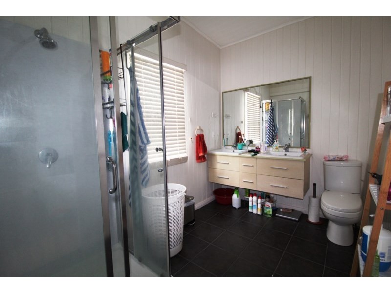 68 George Street, Toogoolawah QLD 4313