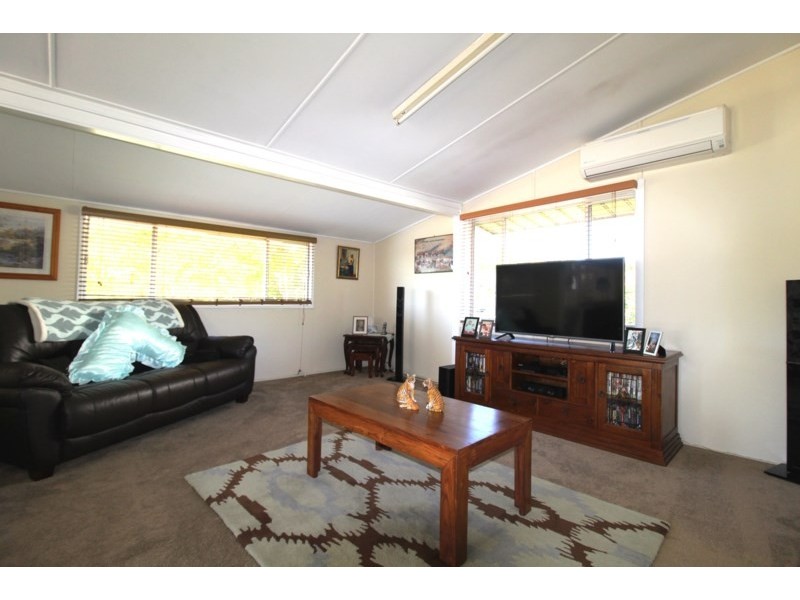 53 Abbotsford Street, Toogoolawah QLD 4313