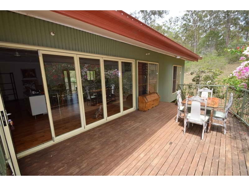 131 HIGHLAND Street, Esk QLD 4312