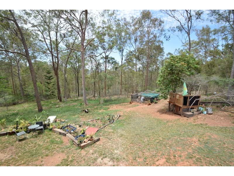 131 HIGHLAND Street, Esk QLD 4312
