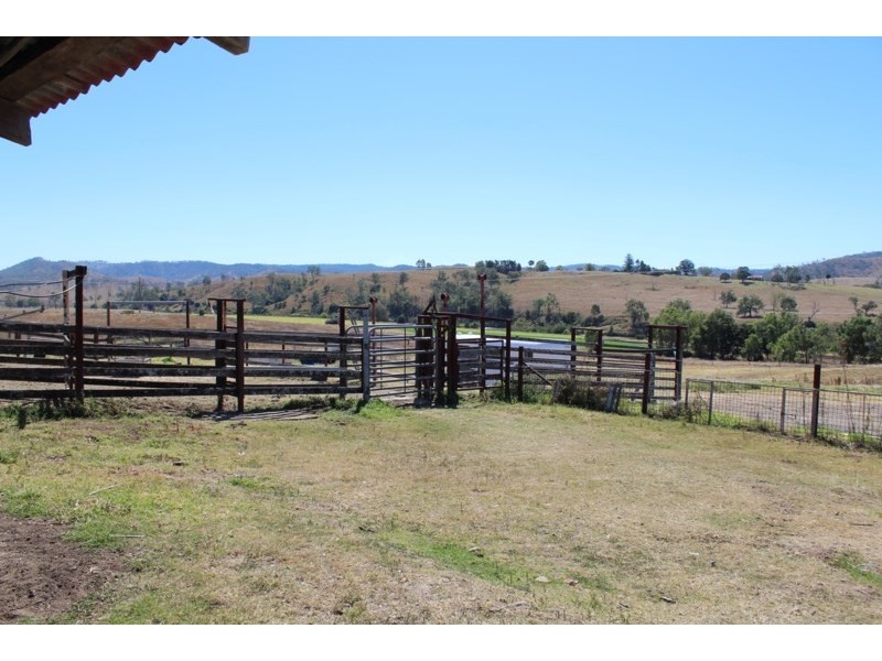 8112 D’Aguilar Highway, Moore QLD 4306