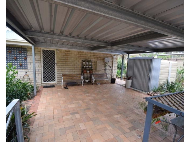 75 Gloucester Court, Mount Hallen QLD 4312