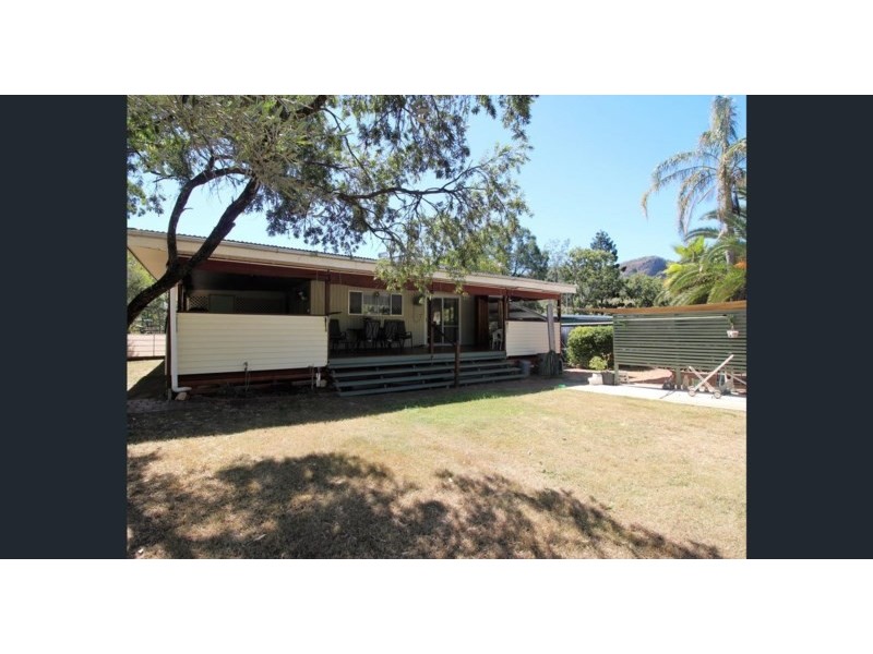 8 BARBOUR Street, Esk QLD 4312