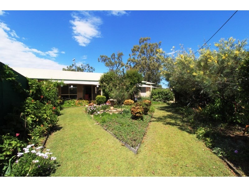 2/4 George Street, Toogoolawah QLD 4313