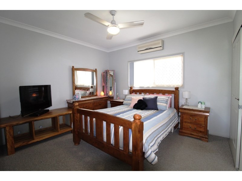 2/4 George Street, Toogoolawah QLD 4313