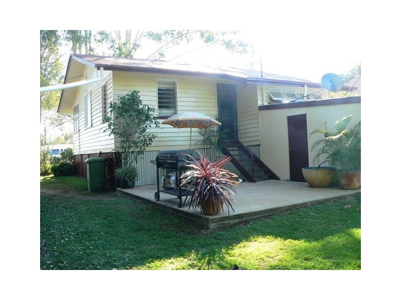 7136 Brisbane Valley Highway, Toogoolawah QLD 4313