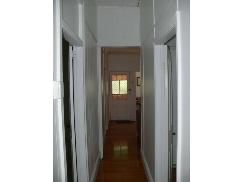 55 Ipswich Street, Esk QLD 4312