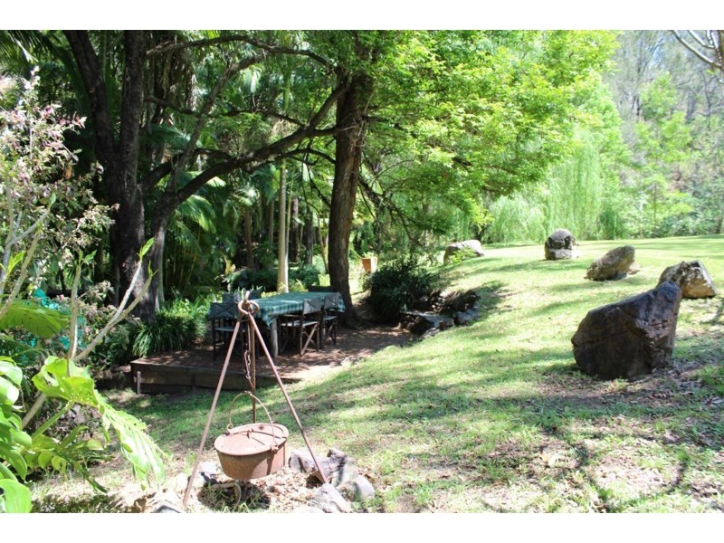 523 Wivenhoe Somerset Road, Split Yard Creek QLD 4306