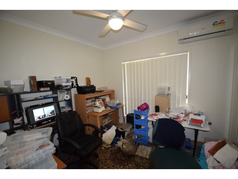 189 Edinburgh Drive, Mount Hallen QLD 4312