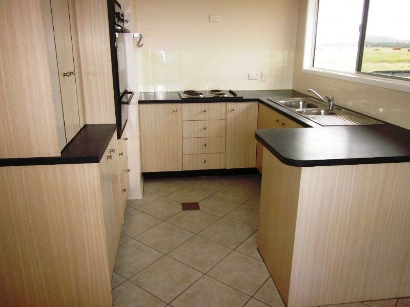 2 Harch Road, Toogoolawah QLD 4313