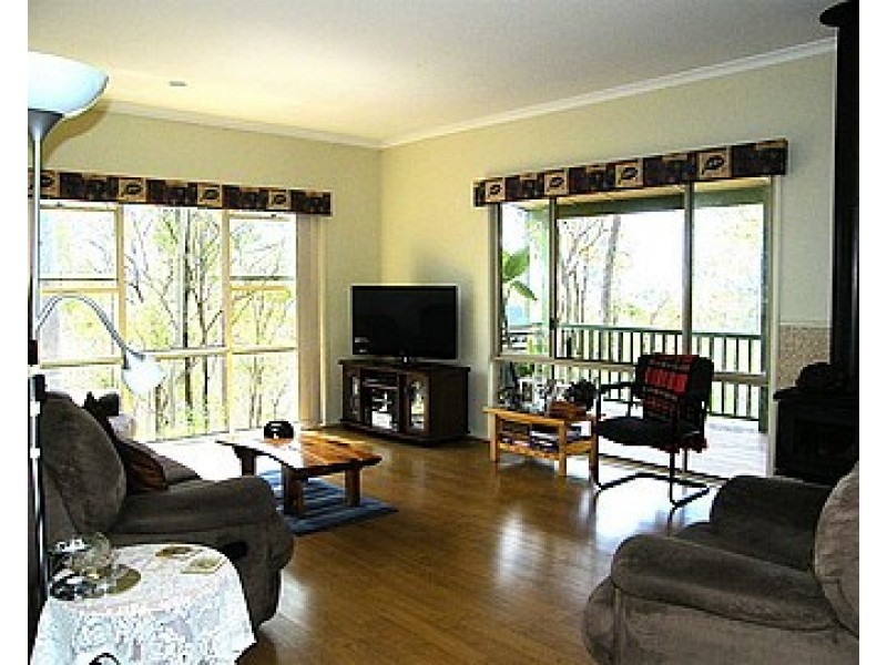183 Pine Crescent, Esk QLD 4312