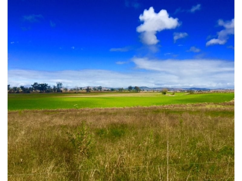 929 Cooeeimbardi Road, Lower Cressbrook QLD 4313