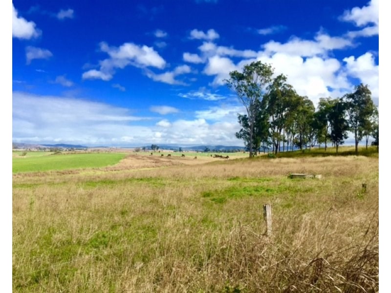 929 Cooeeimbardi Road, Lower Cressbrook QLD 4313