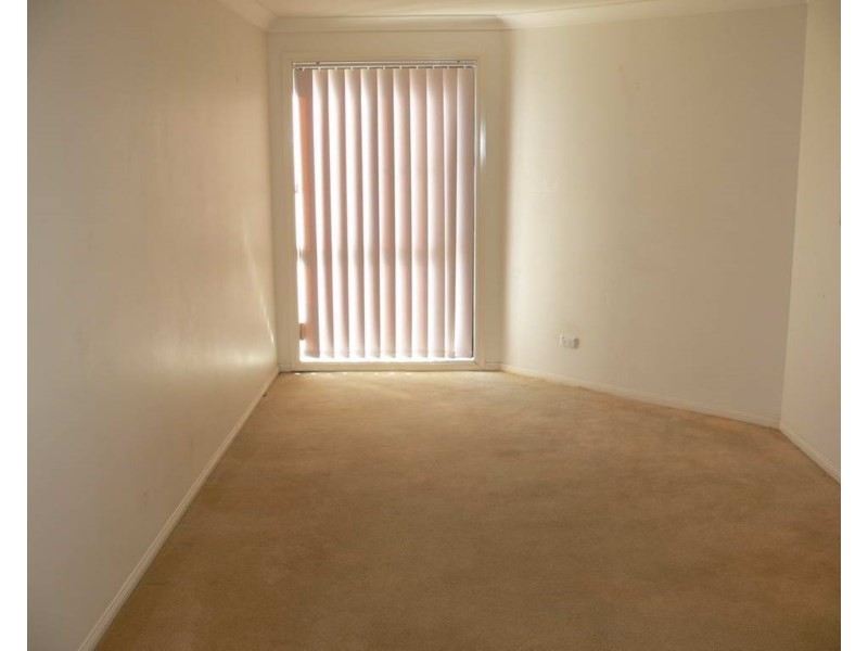 35 Argyle Court, Mount Hallen QLD 4312