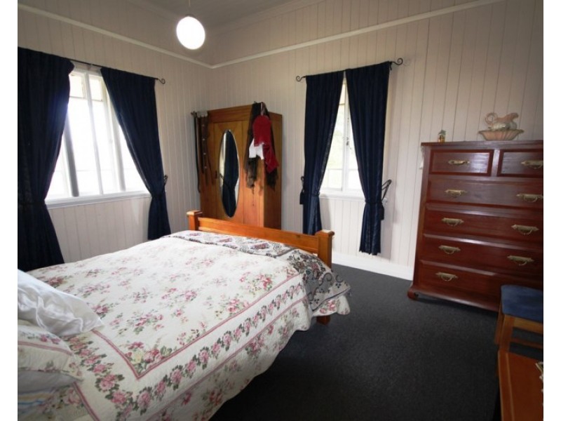 2 McConnel Street, Braemore QLD 4313