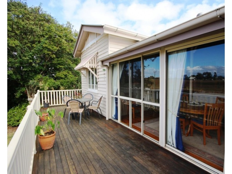 2 McConnel Street, Braemore QLD 4313