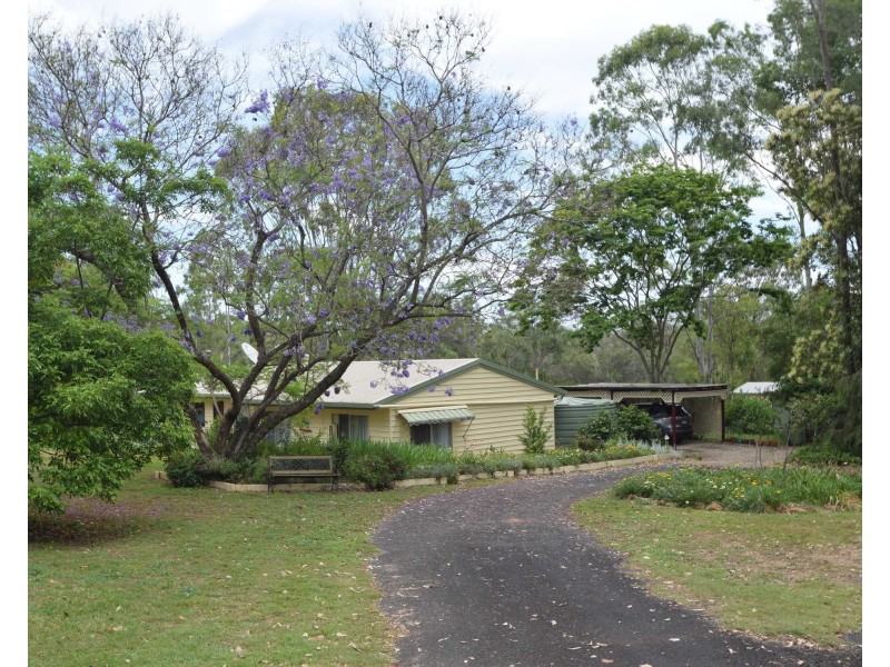 54 Dunlop Road, Esk QLD 4312