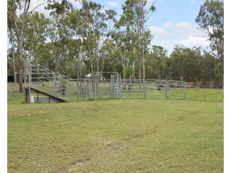 54 Dunlop Road, Esk QLD 4312