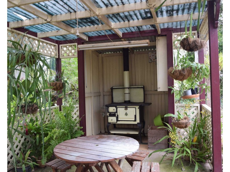 54 Dunlop Road, Esk QLD 4312