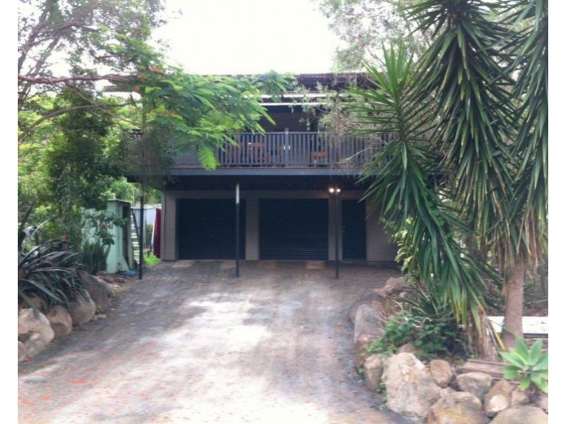 9 Jubilee Street, Somerset Dam QLD 4312