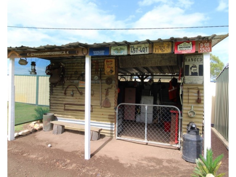 19 Alexandra Street, Toogoolawah QLD 4313