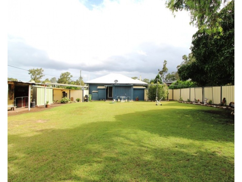 19 Alexandra Street, Toogoolawah QLD 4313