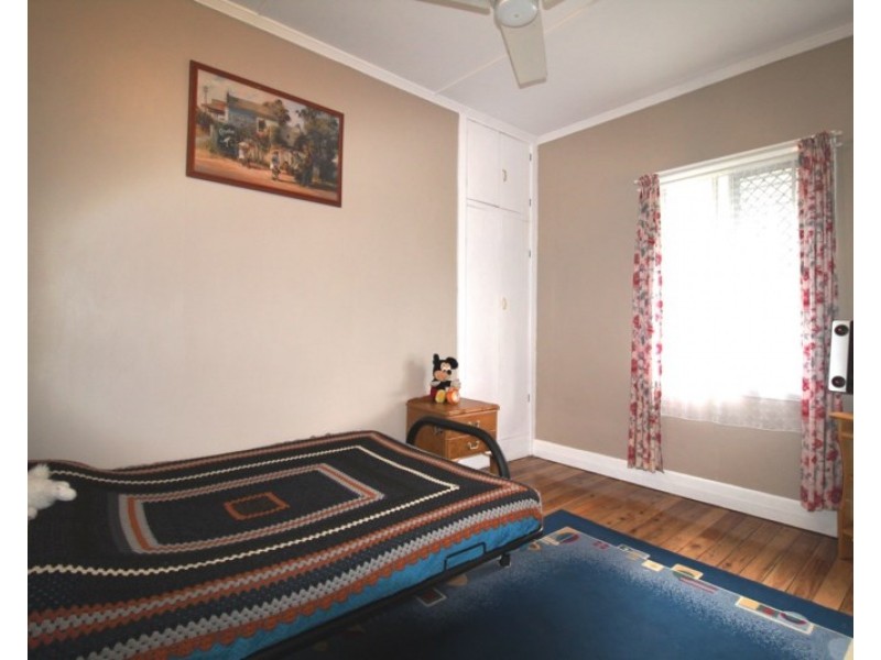 19 Alexandra Street, Toogoolawah QLD 4313