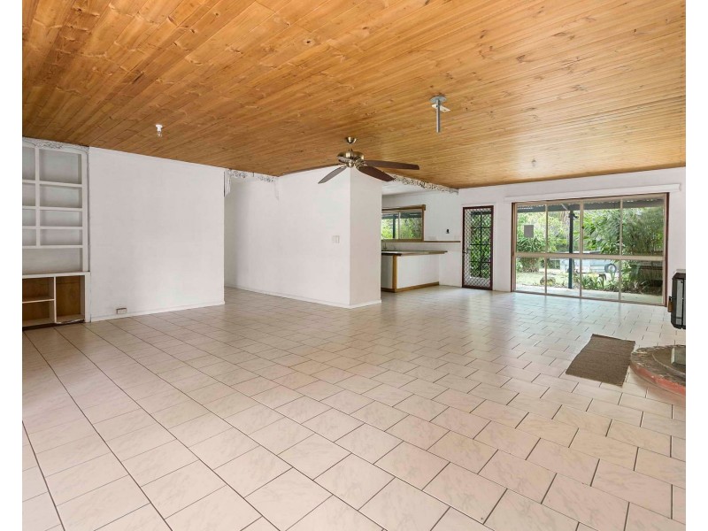 38 Laurel Street, Esk QLD 4312